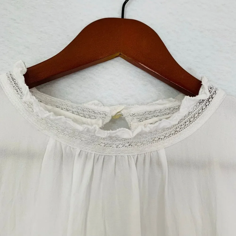 Loft Blouse Women XS White Lace Embroidery Vintage Look Cutout Classic Academia